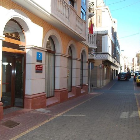 Pension Encarna Vargas La Unión 外观 照片